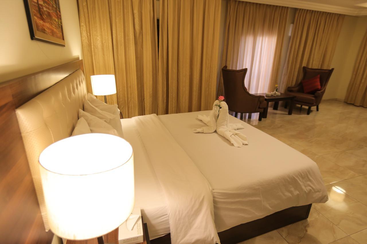 עמאן Lancaster Hotel Apartments - Dahiat Al-Rasheed מראה חיצוני תמונה
