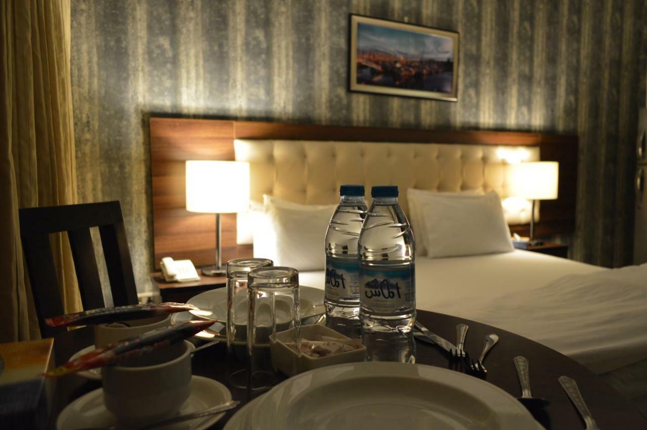 עמאן Lancaster Hotel Apartments - Dahiat Al-Rasheed מראה חיצוני תמונה